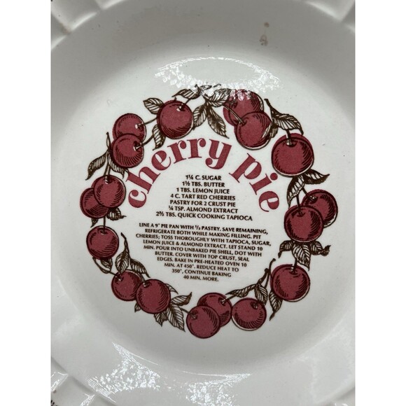1983 Royal China CHERRY Pie Plate Pan Dish Country Harvest Rustic Country Decor - Picture 2 of 5